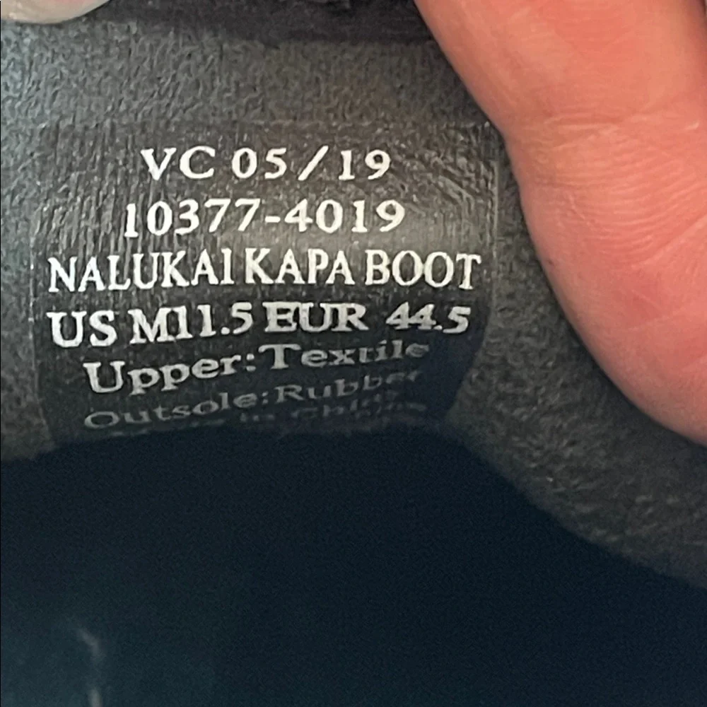 OluKai Chukka Boots Nalukai Kapa Boot Black High-Top Men's Shoes Size 11.5